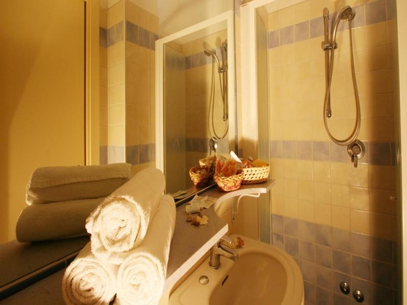 Hotel London Cattolica Extérieur photo