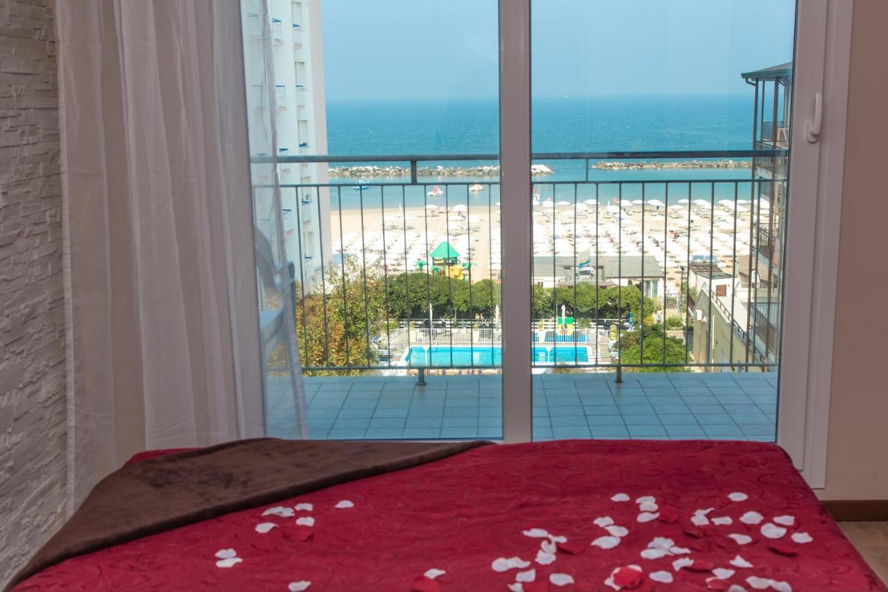 Hotel London Cattolica Extérieur photo