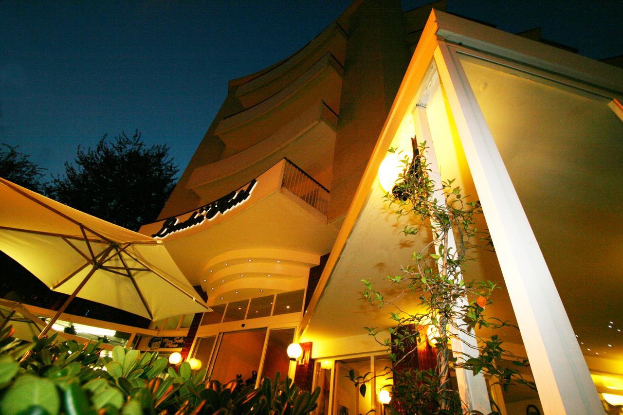 Hotel London Cattolica Extérieur photo
